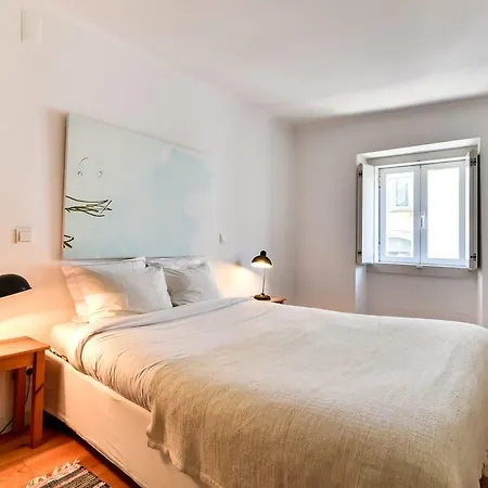 Apartment Cozy With Terrace In Bairro Alto Lissabon