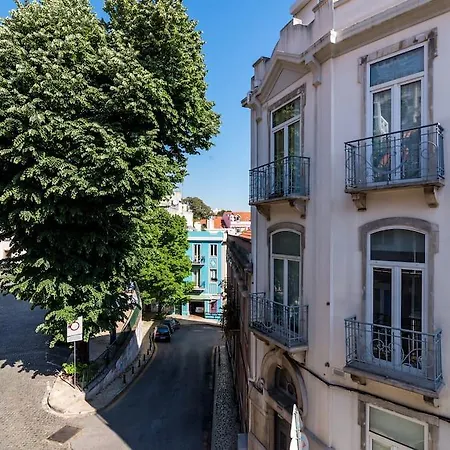Cozy With Terrace In Bairro Alto Lisboa