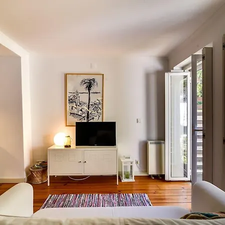 公寓 Cozy With Terrace In Bairro Alto